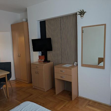 Apartmani Abeona 부드바 외부 사진